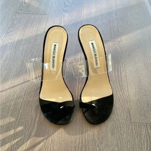 Authentic Manolo Blahnik Black & Clear Strap Heels.